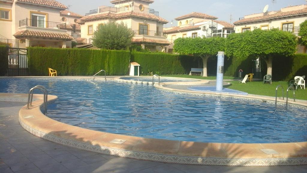 Holiday Home Torre De Pisa Торевьиа Экстерьер фото